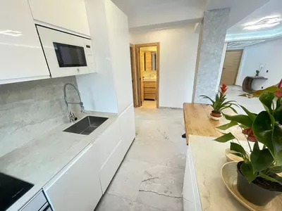 Top Floor Apartment in Estepona