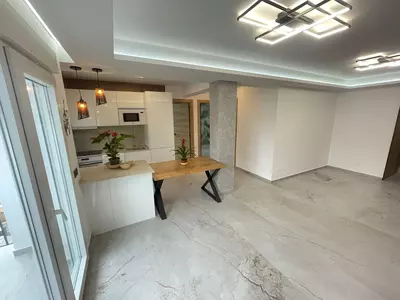 Top Floor Apartment in Estepona