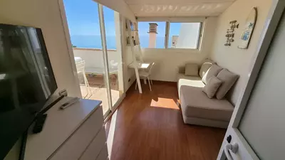 Middle Floor Apartment in Estepona