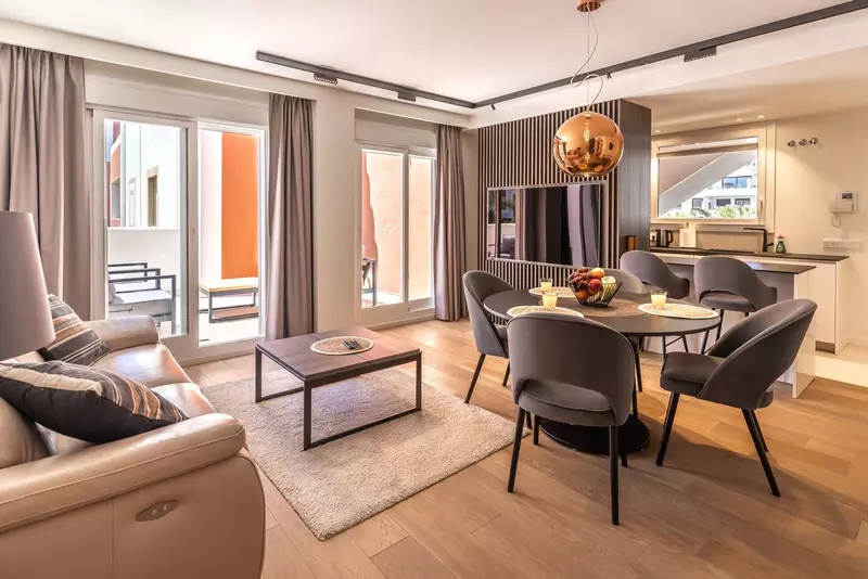Middle Floor Apartment in Estepona