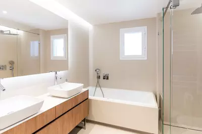 Middle Floor Apartment in Estepona