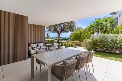 Ground Floor Apartment in Benahavís