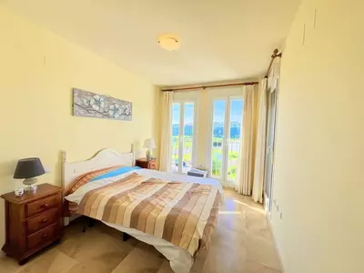 Middle Floor Apartment in Manilva