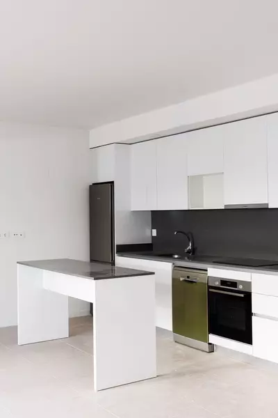 Middle Floor Apartment in Cancelada