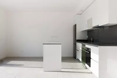 Middle Floor Apartment in Cancelada
