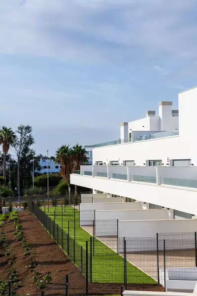 Middle Floor Apartment in Cancelada