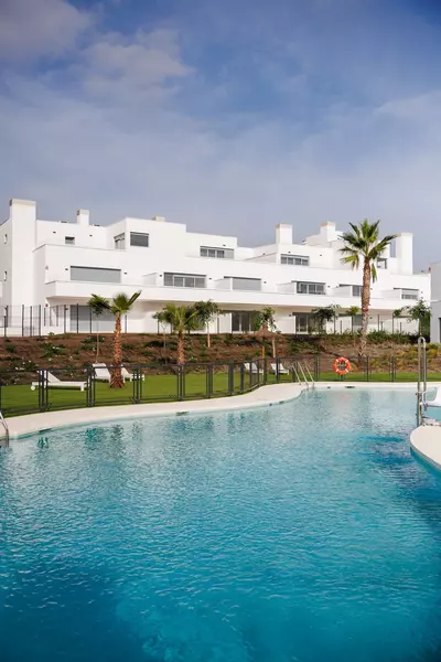 Middle Floor Apartment in Cancelada