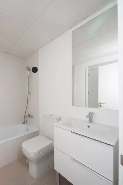Middle Floor Apartment in Cancelada