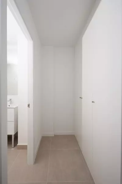 Middle Floor Apartment in Cancelada