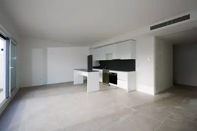 Middle Floor Apartment in Cancelada