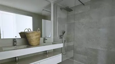 Middle Floor Apartment in Estepona