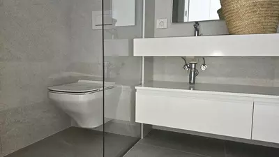 Middle Floor Apartment in Estepona