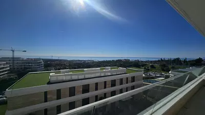 Middle Floor Apartment in Estepona