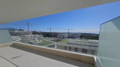 Middle Floor Apartment in Estepona
