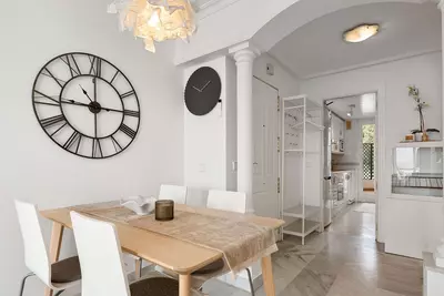 Middle Floor Apartment in Nueva Andalucía
