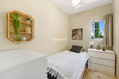Middle Floor Apartment in Nueva Andalucía