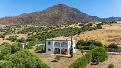 Detached Villa in Estepona