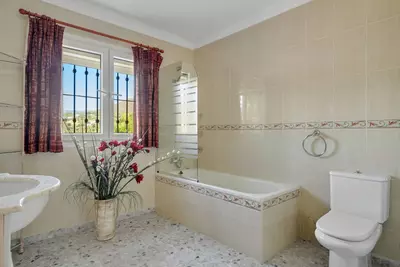 Detached Villa in Estepona