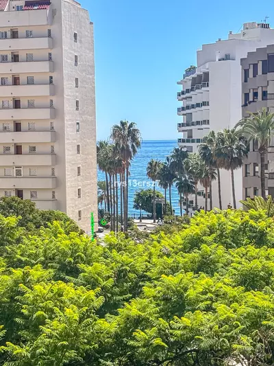 Middle Floor Apartment in Marbella