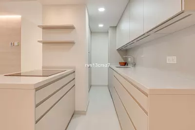 Middle Floor Apartment in Marbella