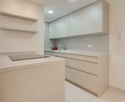 Middle Floor Apartment in Marbella