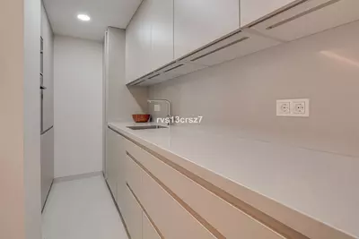 Middle Floor Apartment in Marbella