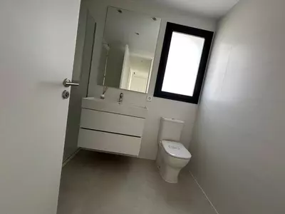 Middle Floor Apartment in Selwo