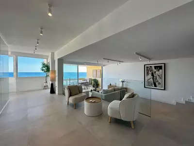 Middle Floor Apartment in Marbella
