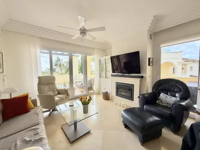 Middle Floor Apartment in Casares