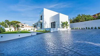 Detached Villa in Marbella