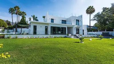 Detached Villa in Marbella