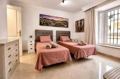 Middle Floor Apartment in Casares