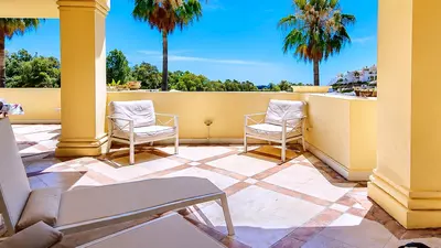 Middle Floor Apartment in Casares