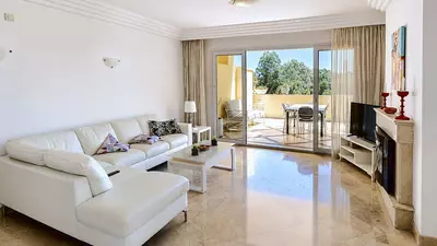 Middle Floor Apartment in Casares