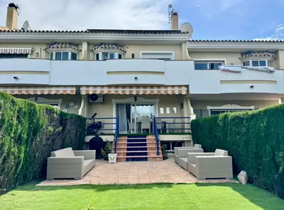 Townhouse in Atalaya
