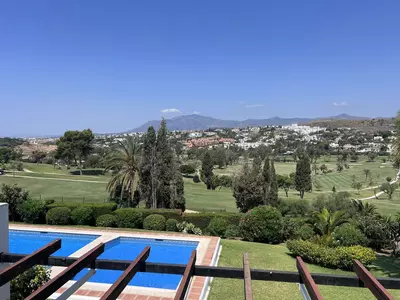 Townhouse in El Paraiso