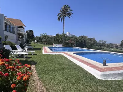 Townhouse in El Paraiso