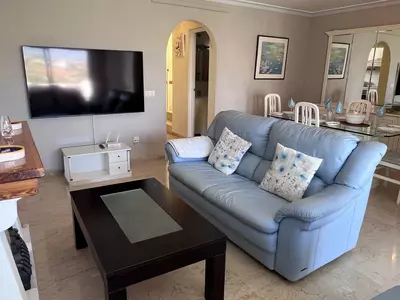 Townhouse in El Paraiso