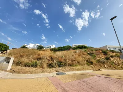 Land in Estepona