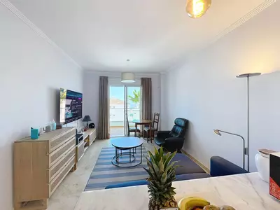 Middle Floor Apartment in Manilva
