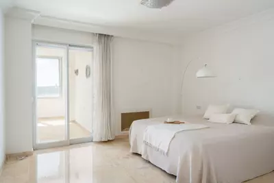 Middle Floor Apartment in Marbella