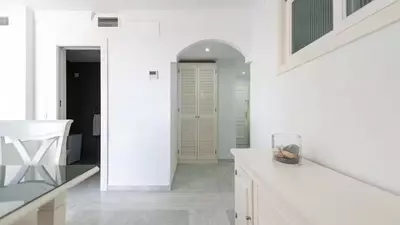 Middle Floor Apartment in Marbella
