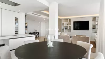 Middle Floor Apartment in Nueva Andalucía