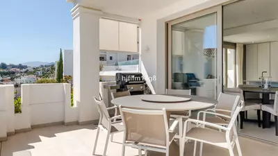 Middle Floor Apartment in Nueva Andalucía