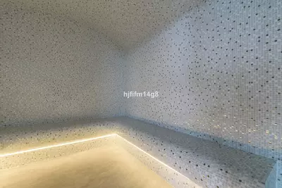 Middle Floor Apartment in Nueva Andalucía