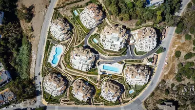 Middle Floor Apartment in Nueva Andalucía