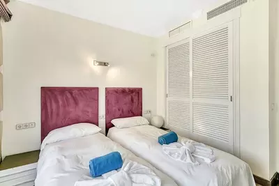Middle Floor Apartment in Marbella