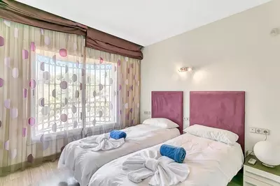 Middle Floor Apartment in Marbella