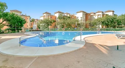 Middle Floor Apartment in Marbella