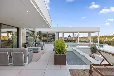 Detached Villa in Casares